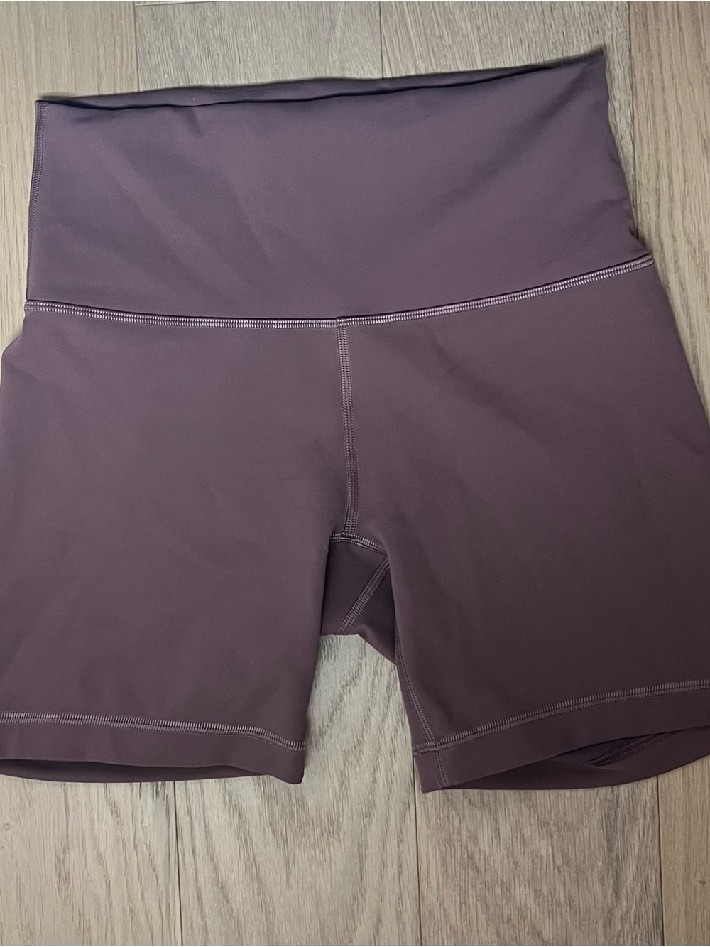 lululemon athletica High-Rise Athletic Shorts in Mauve Plum